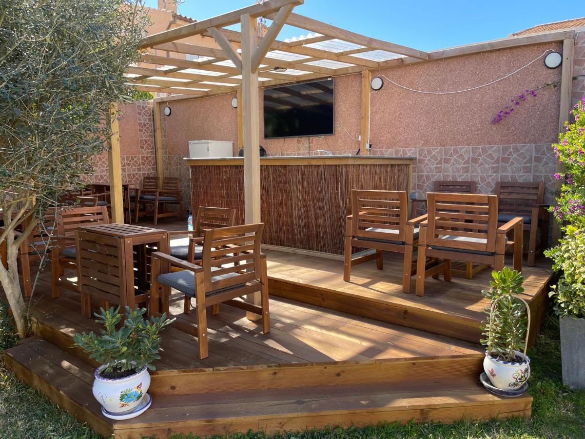 Anna'S Garden Bed and Breakfast Torrevieja Exteriör bild