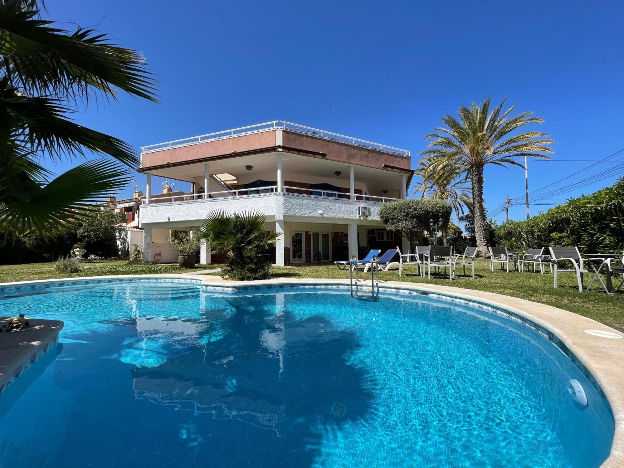 Anna'S Garden Bed and Breakfast Torrevieja Exteriör bild